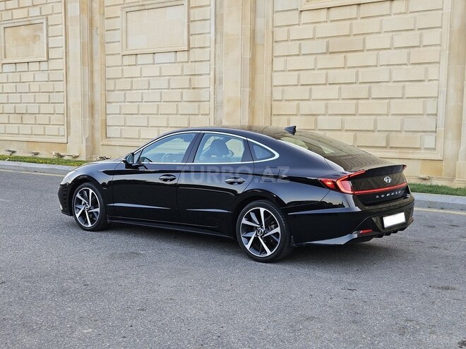 Hyundai Sonata-3