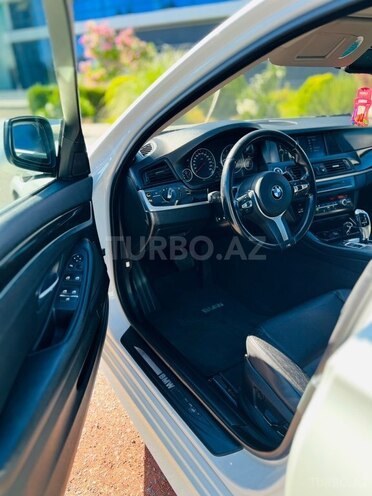 BMW 528-9