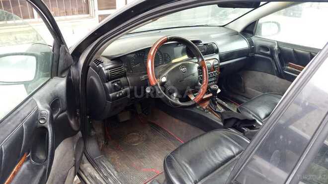 Opel Omega-4