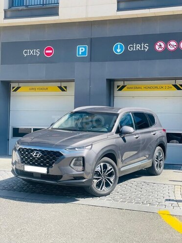 Hyundai Santa Fe-5