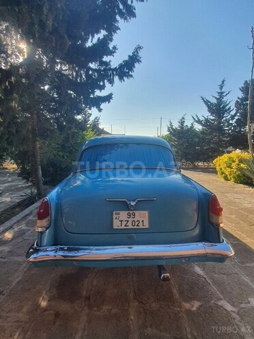 GAZ 21 "Volga"-5