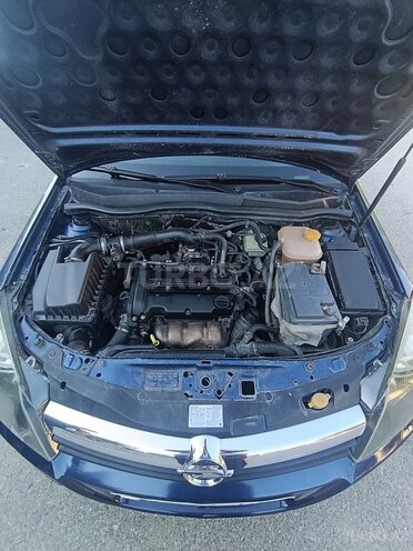 Opel Astra-14