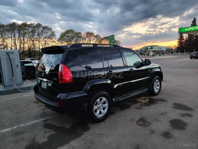 Toyota Land Cruiser Prado-9