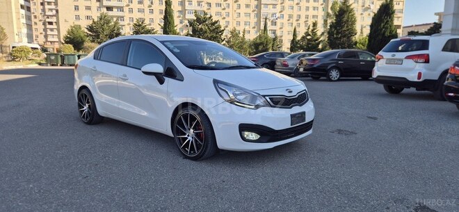 Kia Rio-7