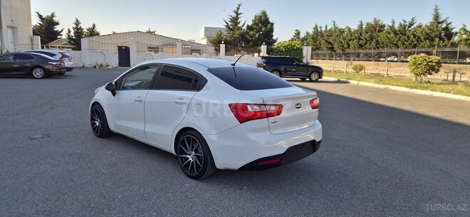 Kia Rio-3