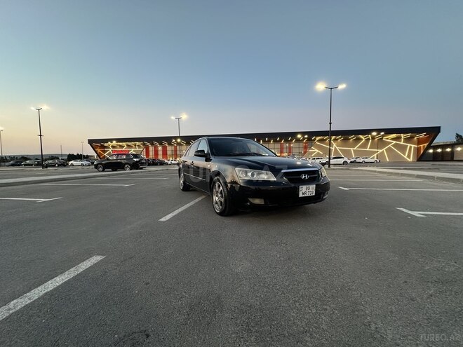 Hyundai Sonata-3