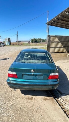 BMW 320-4