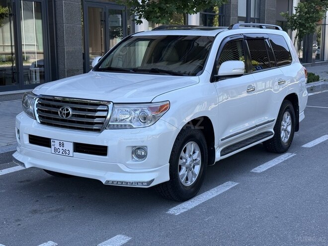 Toyota Land Cruiser-2