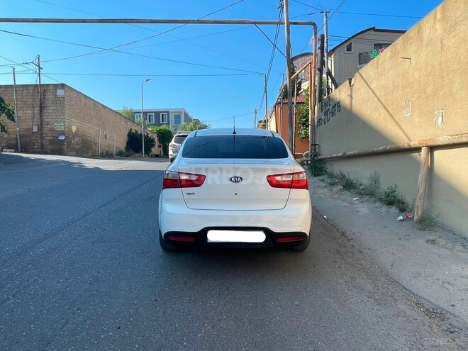 Kia Rio-2