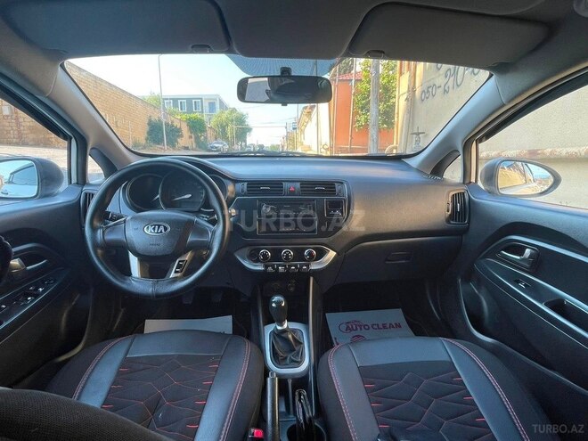 Kia Rio-3