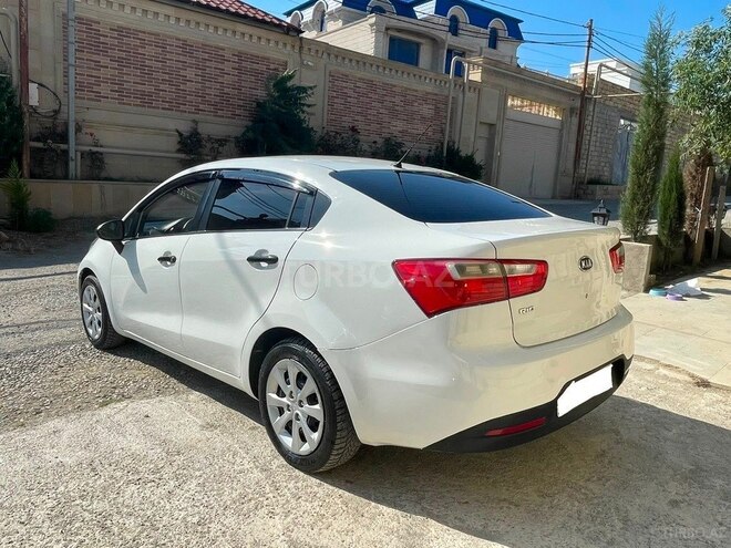 Kia Rio-6
