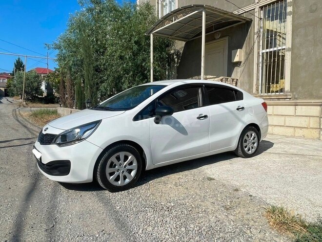 Kia Rio-5