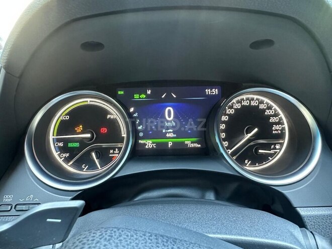 Toyota Camry-8