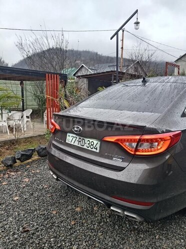 Hyundai Sonata-3