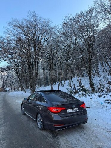 Hyundai Sonata-9