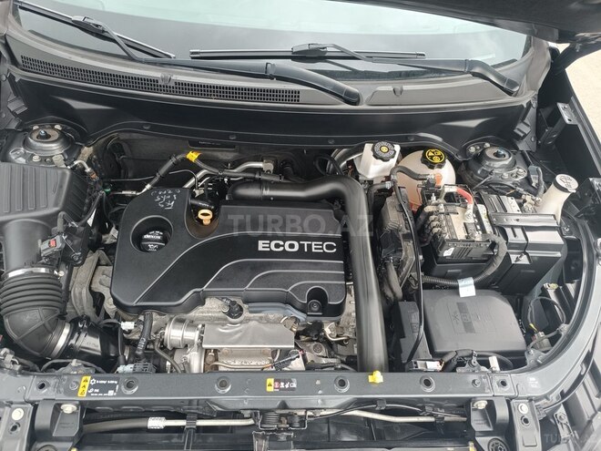 Chevrolet Equinox-5