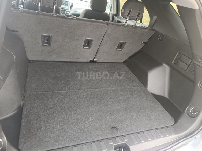 Chevrolet Equinox-8