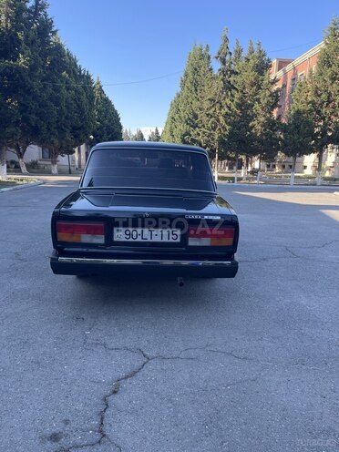 LADA (VAZ) 2107-4