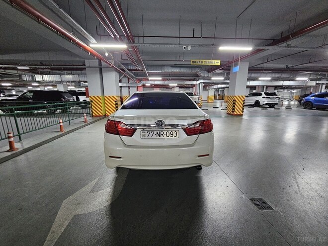 Toyota Camry-2