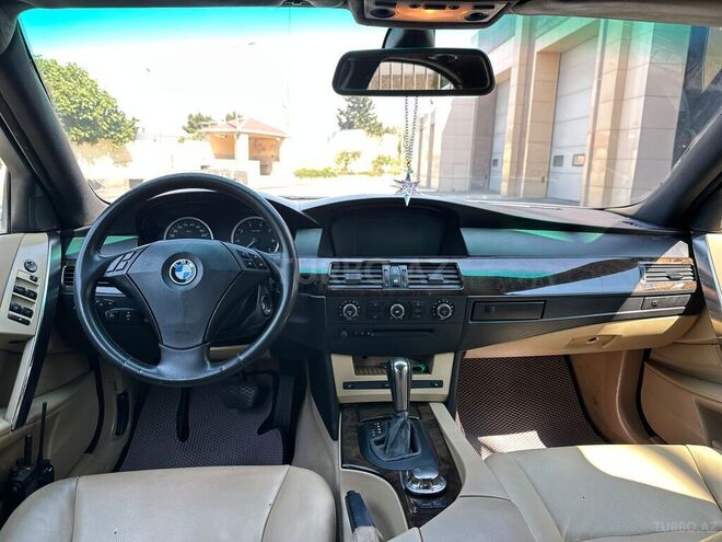 BMW 525-7