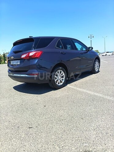 Chevrolet Equinox-4