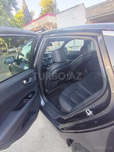 Kia K5-6