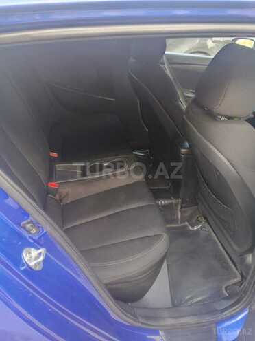 Hyundai Veloster-10