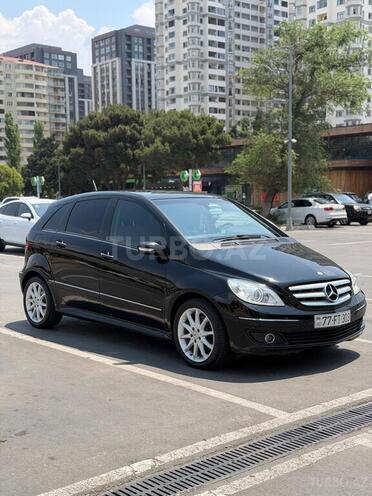 Mercedes B 170-2