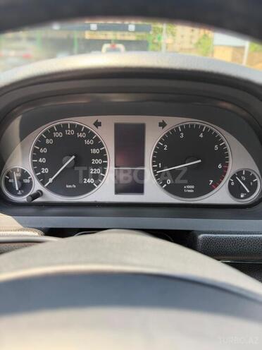 Mercedes B 170-12