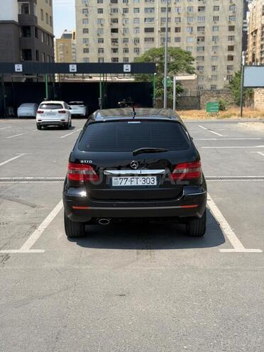 Mercedes B 170-7