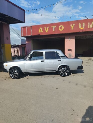 LADA (VAZ) 2107-4