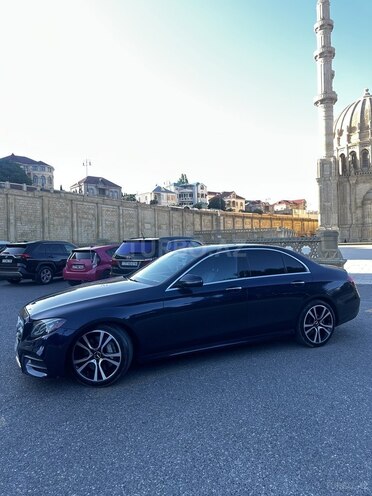 Mercedes E 300-6