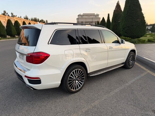 Mercedes GL 500 4MATIC-5