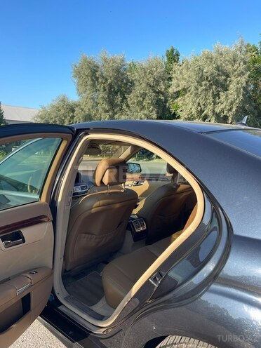 Mercedes S 320-9