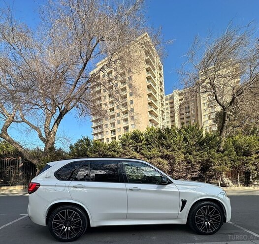 BMW X5-7