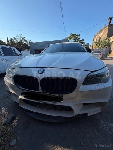 BMW 528-1
