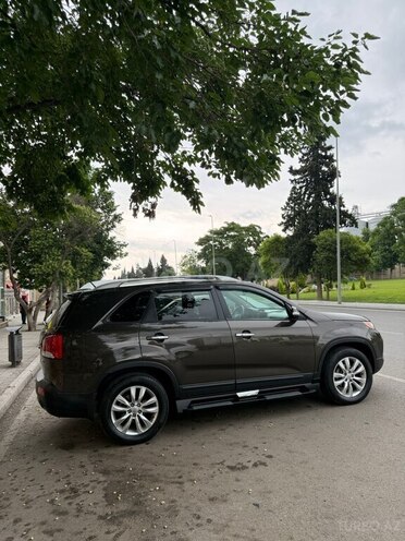 Kia Sorento-7