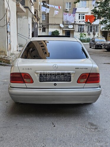 Mercedes E 280-20