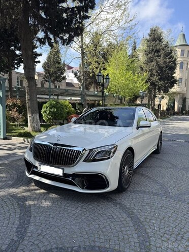 Mercedes S 400-4