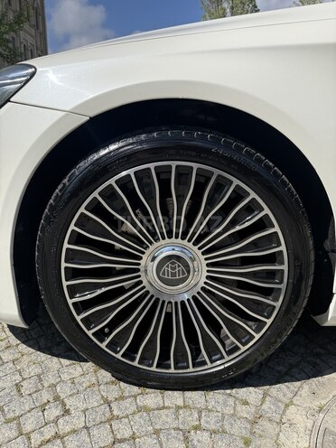 Mercedes S 400-15