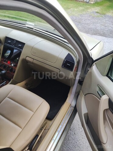 Mercedes C 220-9