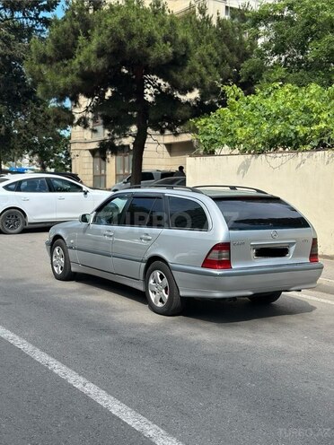 Mercedes C 220-4