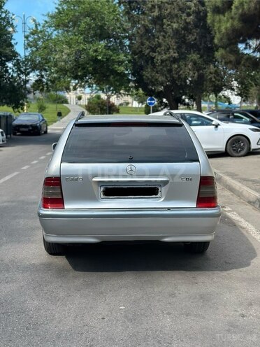 Mercedes C 220-3
