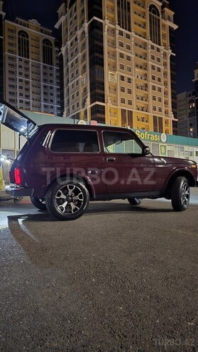 LADA (VAZ) Niva-6