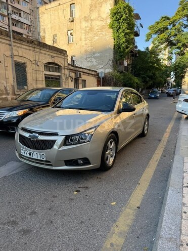 Chevrolet Cruze-6