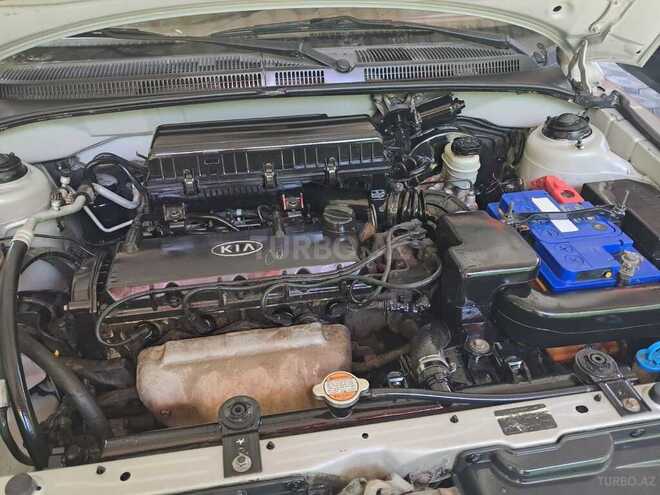 Kia Rio-11