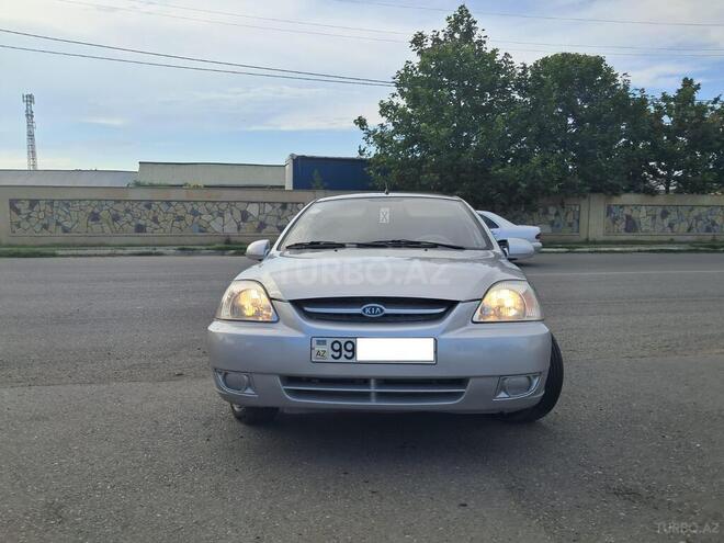 Kia Rio-1