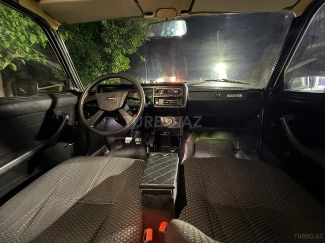 LADA (VAZ) 2107-11