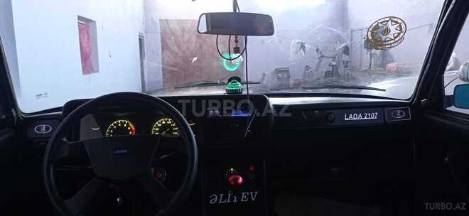 LADA (VAZ) 2107-6