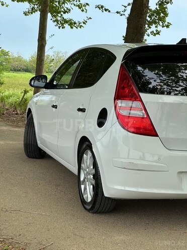 Hyundai i30-4